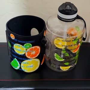 Daily count water bottle with carrying bag